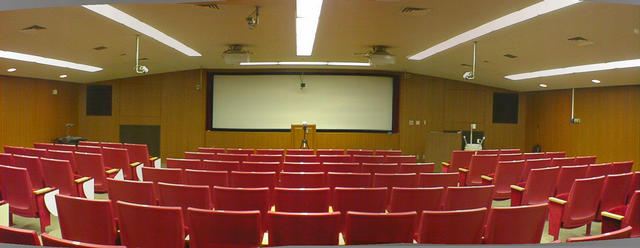 avhall_center