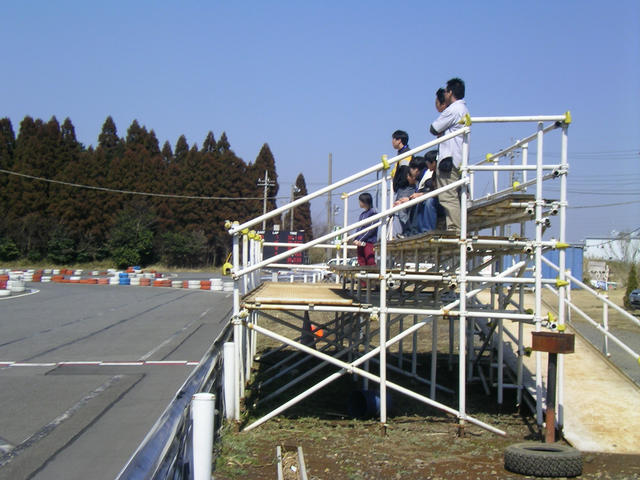 20040327_131323-00-j2