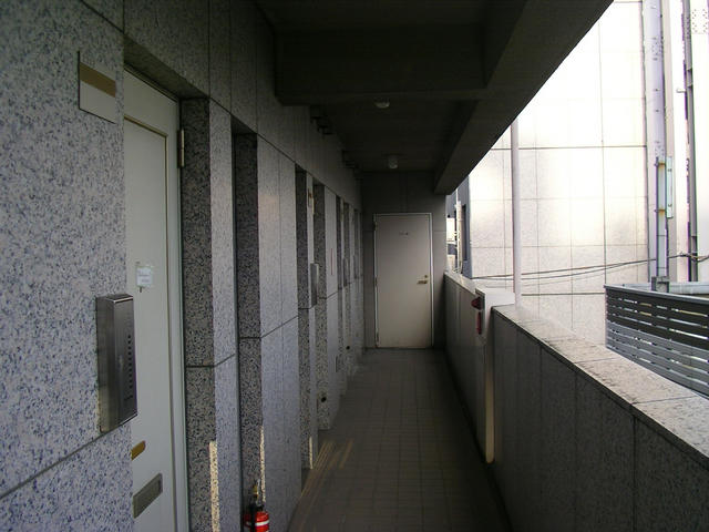 20050224_073954-00-j2