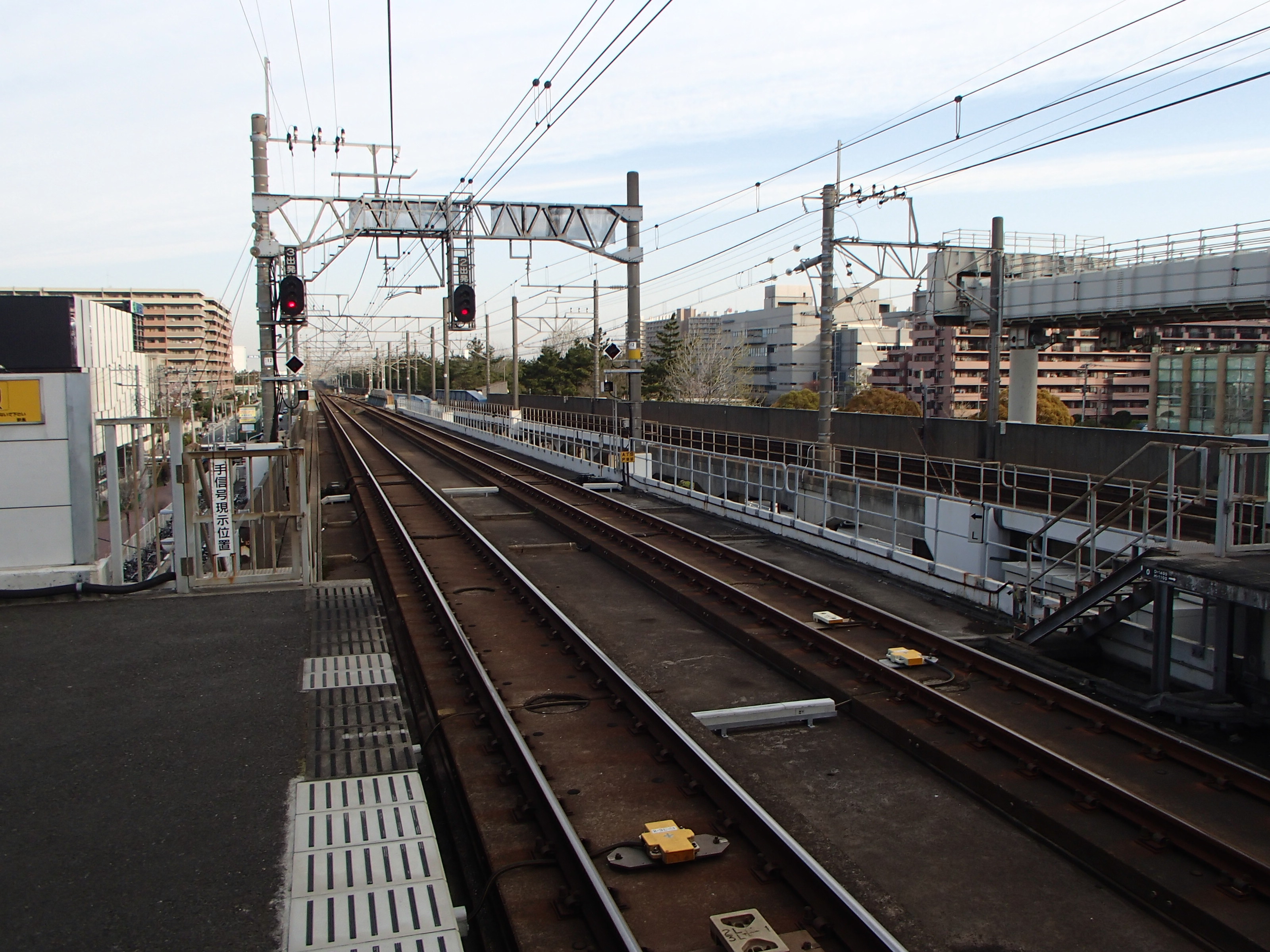 P4112443-tg630